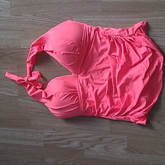 La Blanca bathing suit top - Picture 3 of 5